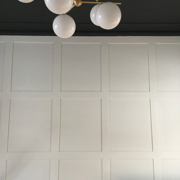 Interior Design - Monochrome Vintage Home