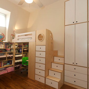 Brooklyn Heights, sister's shared room