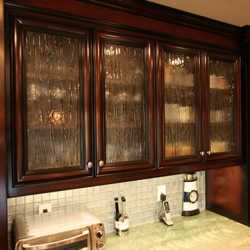 Magnificent 2-tone Cherry Finish Kitchen