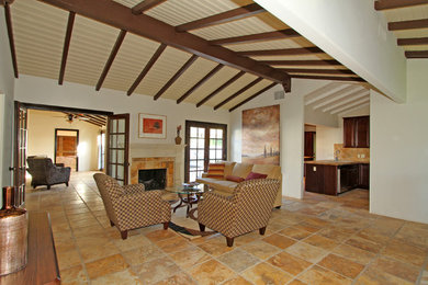 Trendy living room photo in Other