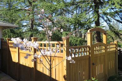 Arts and crafts exterior home photo in San Francisco