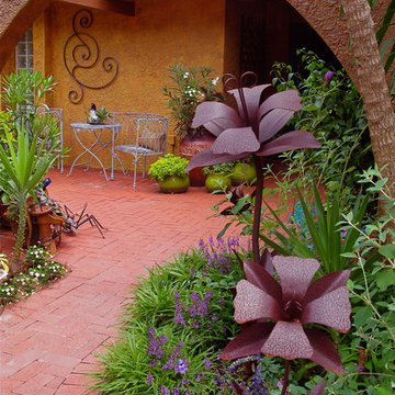 Sophisticated "South of the Border" Transformation where color is king