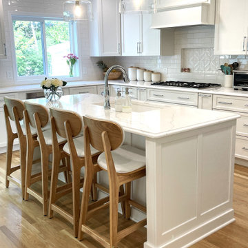 Starmark Kitchen, Laundry, Office, and Living Room in Edinburgh White