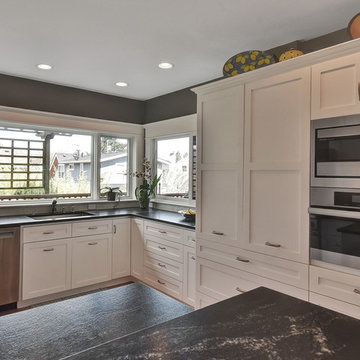 Laurelhurst Kitchen