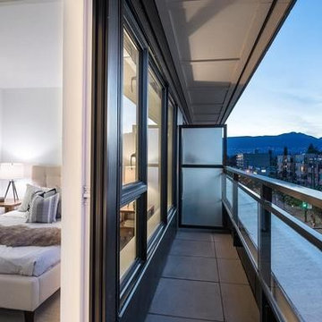 Master Bedroom - Contemporary