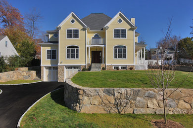Elegant exterior home photo in New York