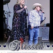 Debi Thompson's photo