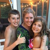 Elizabeth Oelstrom's photo