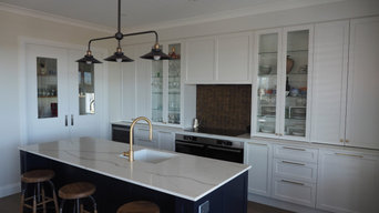 Classic Navy & White Kitchen