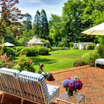 East Hampton Turn of the Century Cottage Move