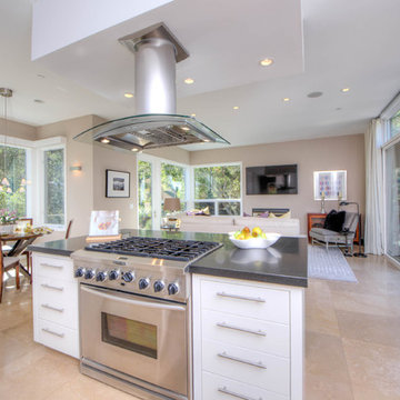 Round Hill Road Residence: A New Custom Home in Tiburon, CA