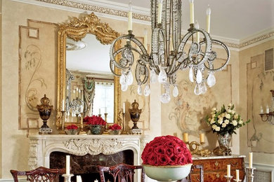 Dining room - traditional dining room idea in DC Metro