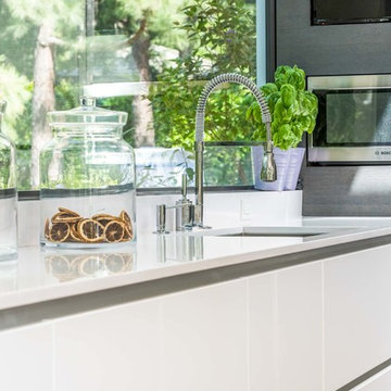Kitchen & Bath