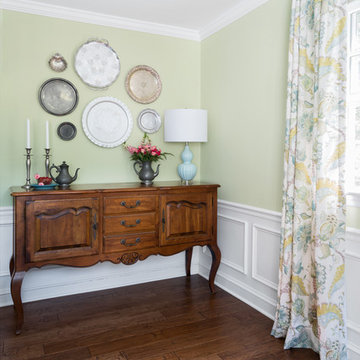Cheerful Cottage Dining Room