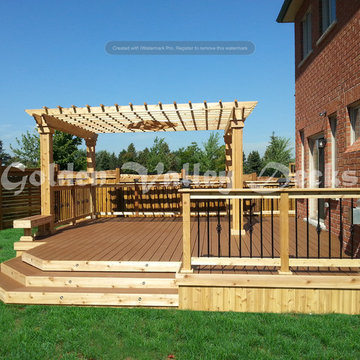 trex tree house deck with cedar pergola