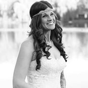 Angela Everhart's photo