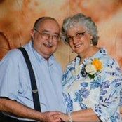 Linda Carpenter's photo