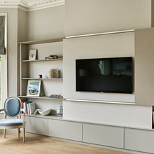 Living Room / tV Area