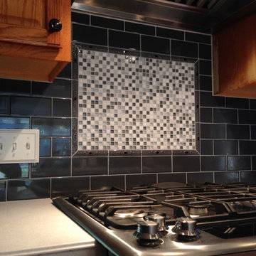 3x6 Charcoal Ceramic Subway with Mosaic Stove Accent Backsplash