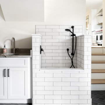 Family Friendly Mudroom in Wynnewood