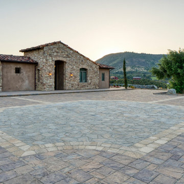 Tooley Project : Western Outdoor Designs
