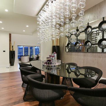 LUXURY SHOWHOME on WINDERMERE DRIVE