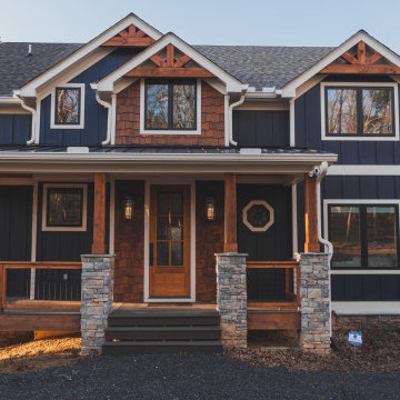 Modern Rustic Lakehouse: Front Exterior & Entrance