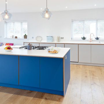 Contemporary plywood kitchen with Fenix finish and Bora hob