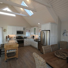 Guest House Kitchen Maine