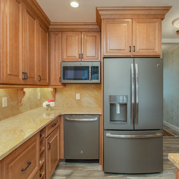 Ornate Maple Toffee Kitchen
