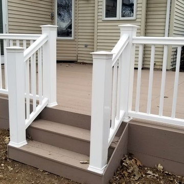 Timbertech Sandy Birch with White Timbertech Rail