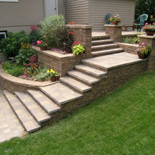 Patio/retaining wall