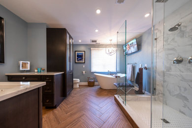 Bathroom - transitional bathroom idea in Chicago