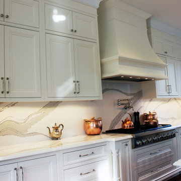Face framed, solid wood painted kitchen remodeling. Thornhill 2019