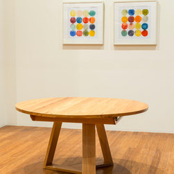 Round Extension table - Dining Tables