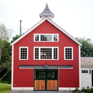 Rotes Landhaus Haus mit Satteldach in Manchester