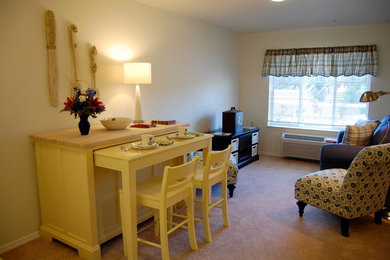Example of a classic home design design in Portland