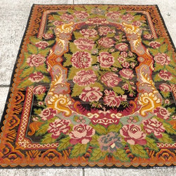 Rugs - Area Rugs