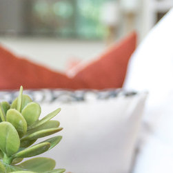 The good stuff is in the details - Decorative Objects And Figurines