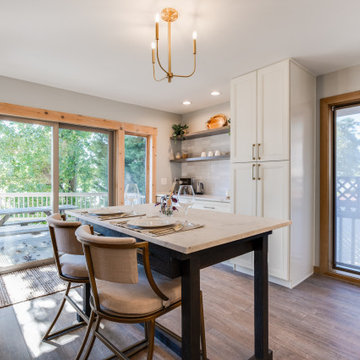 Cozy Breakfast Nook with Modern-Rustic Charm
