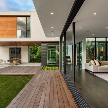 Calhoun Pavilions Residence