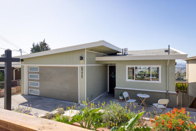 Minimalist exterior home photo in San Francisco