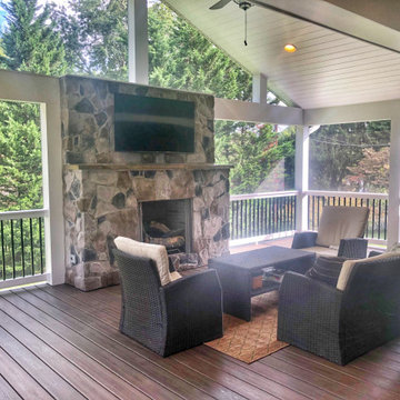 Elliott City Screened Porch