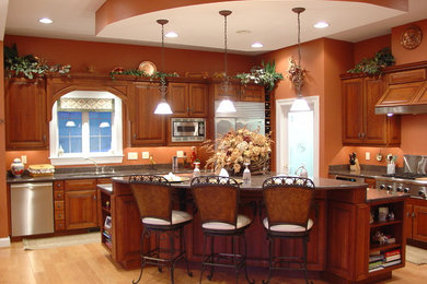 Example of a classic kitchen design in Nashville
