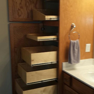 Pull Out Shelves for Your Bathroom
