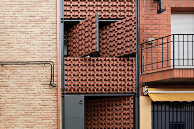 Inspiration for a contemporary exterior in Madrid.