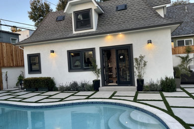 Inspiration for a garage remodel in Los Angeles