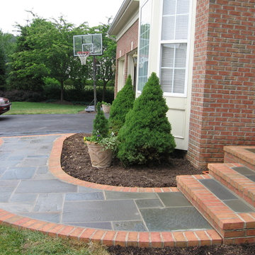 beautiful yet,inexpensive garden side walk