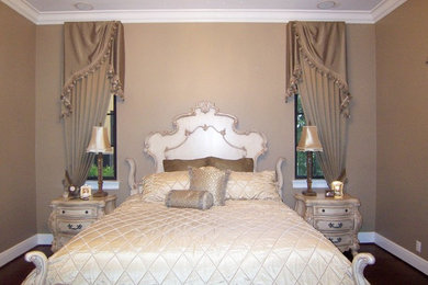 Eclectic bedroom photo in Miami