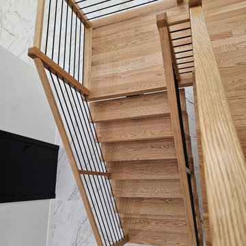 Project #143 | Floating Red Oak Staircase